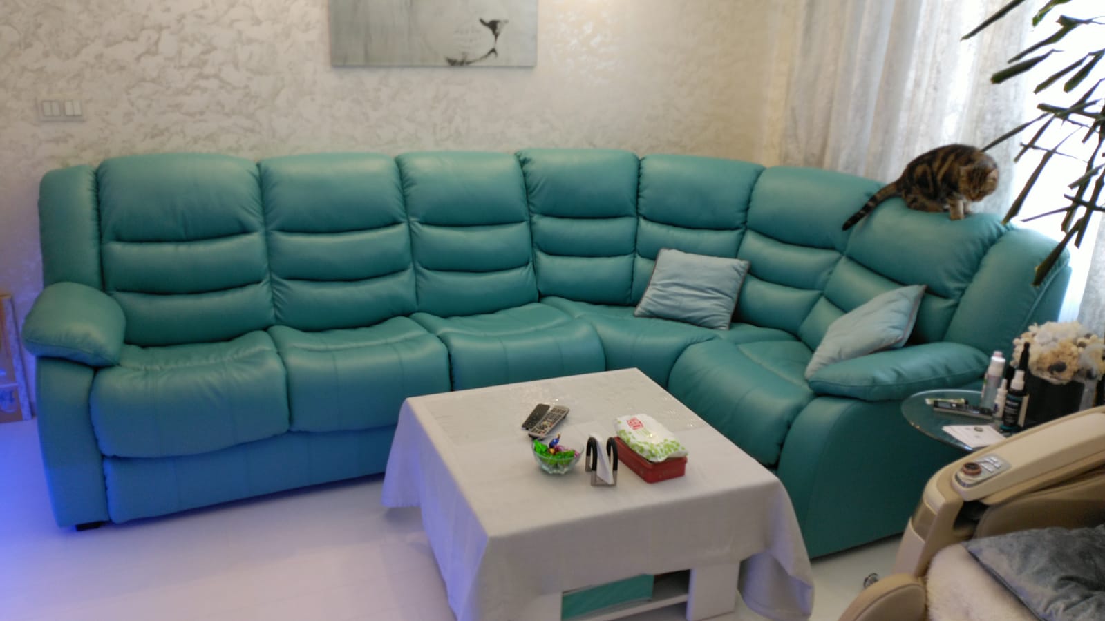 Перетяжка дивана на дому. Дрезна